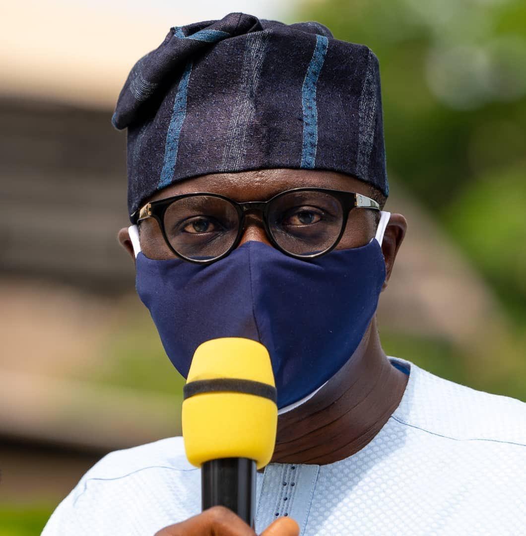Lagos Makes Face Masks Compulsory At Public Gatherings As Mask Up Lagos Campaign Begins With 