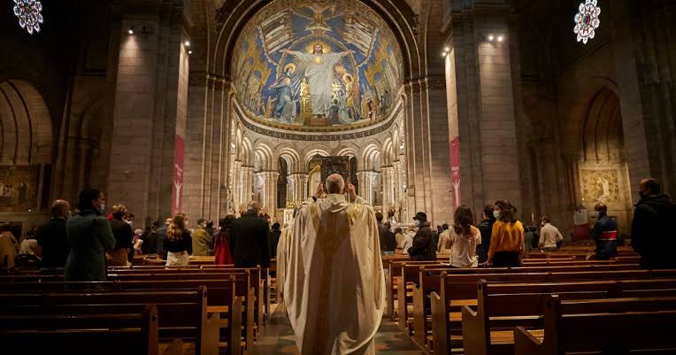Probe Uncovers At Least 3,000 Paedophiles In French Catholic Church Since 1950
